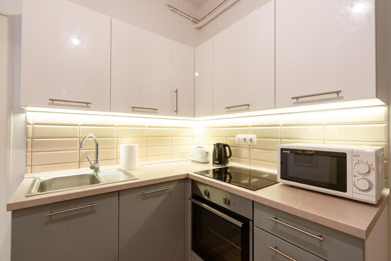 Central Seven Erzsebet Krt Budapest Extérieur photo